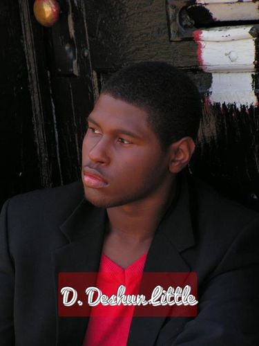 I am a down to earth individual. I enjoy reading, writing, and educating myself on the world around me. I am looking to network and make new friends. So hmu...