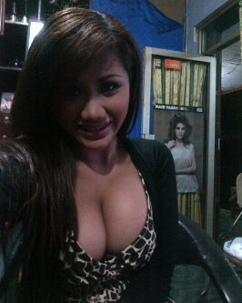No DM mention lebih baik :* suka sange sendiri || follback ? Kirimin foto bugil kamu :* || Call me Babby