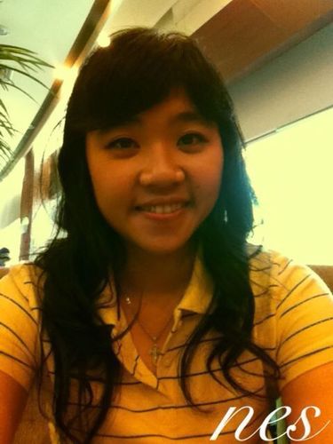 (1) I'm a Christian (2) Accounting Staff at PT. Charoen Pokphand Jaya Farm (3) i♥badminton (4) and I love to be me! ƪ(◦˘▽˘◦)ʃ