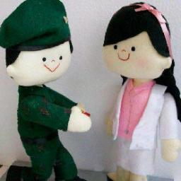 Jual Couple Boneka Flanel lucu, bisa pilih karakter yang dimau, jahitan rapi, terbuat dari bahan Flanel dan isi dacron berkualitas. 100% handmade flanel.