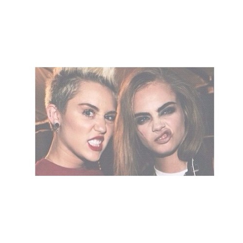 fucking love miley cyrus