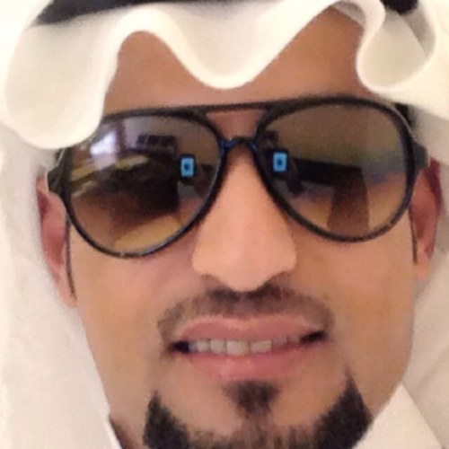 داويت بعض الكلام بحكمة الصمت   حشمہ لا قدر نفسي و سمو ذاتيٌ .
