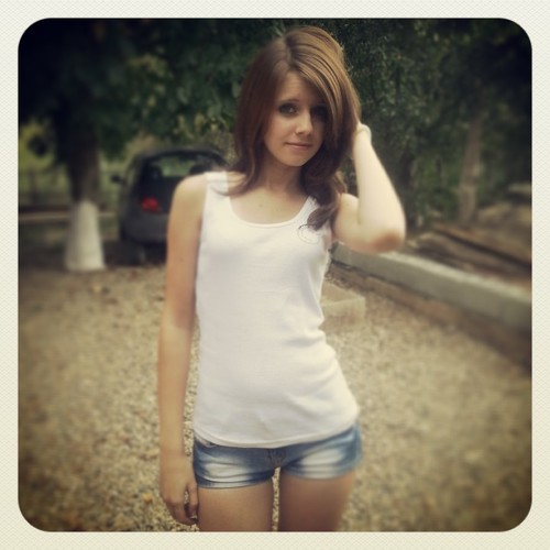 http://t.co/4yNC7VGhWY id180943857                                      Instagram://WIKULY_LOWE