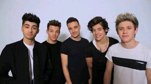 One Direction is our world. We are their sweet cupcakes. We will always support them! Forever and always! ♥ instagram : 1Dcupcakees
