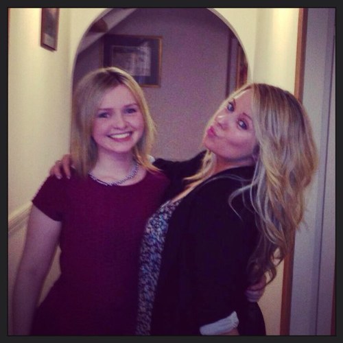 studying law, just moved to canada, love cooking & baking, champagne, shopping & my buddies :)