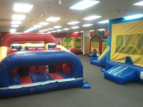 Big House of Bounce is a healthy recreational option for today’s active families. We strive to provide a clean, safe, and stimulating environment for children