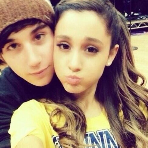 @ArianaGrande followed me7/9/13♡DM9/4/14♡Our love will last forever♥ I hope that jariana return!