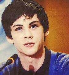 fatosgrover's profile picture. Olha cara eu tenho chifres - Lispector Grover / since: (18/08/2013)