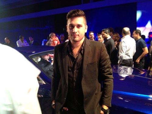 Clubbing Guru and PR for Fashion House (http://t.co/hsoIQ3hlPu)