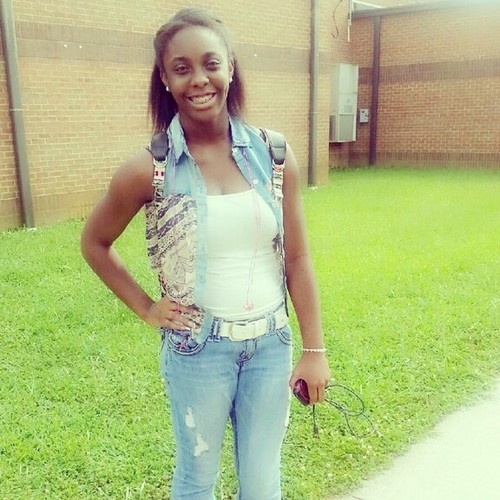 ¤Upcoming Actress/Model ;) ¤ Not afraid to be myself 
¤Stay true to your heart 3 Follow me on Instagram @peace_lover07