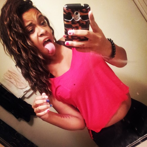 Follow Me, I Follow You. Simpleeeeee *