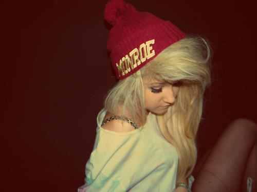Directioner ♥ Mixer ♥ Belieber ♥ Lovatic ♥ Conor Maynard ♥
Mahomie ♥ 5SOS  ♥ 15 years old ♥ I like to sing an dance ♥ Follow me and i follow back ♥