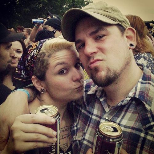 love my kids, husband, family, friends, music and tattoos. :)