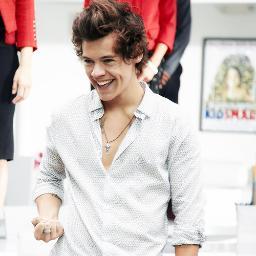 Hey i'm 1/5 of One Direction thats my priv account... don't believe don't follow :* 3