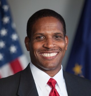 Here To Serve LLC President; Software Engineer, Marketing & Sales Magnet, INForeFront Blogger. I am here to serve!