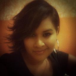 Hi! I'm Mariel and I just want people to see Christ in me, I dont even care if they know my name as long as they get to know my God :)