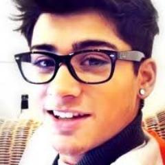 just close your eyes and enjoy the roller coaster that is life :) x I LOVE ONE DIRECTION. MY LIFE IS ZAYN MALIK