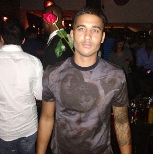 Kyle naughton Profile