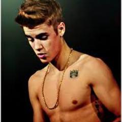 Poderia escrever uma Bio, mas o justin me sequestrou e me fez de Refém, HAHAHA 2 Beijos... Parida: 6/ 7/ 2011