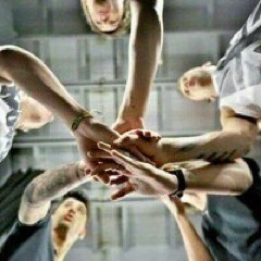 Hi ! I was just wondering if you could follow this new fan account @YoursTrulyLiam ! plus i gave you a follow! so please ?