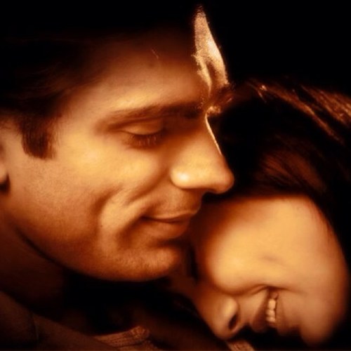 I loooooooooooooooooooove qubool hai!! I loooooooooooooove mitwaaaa:-)