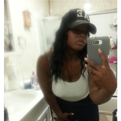 Ima College Girl w/ Dreams #Sarcastic #Humorous #Nice #TeamFollowBack ...so PLS hit that follow button Thank You! :)