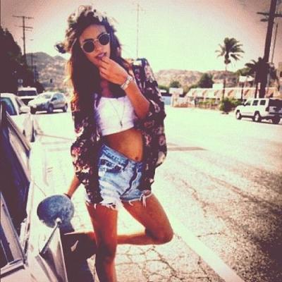 Beheerder: @Minimeganh, Vine: Minimeganh Instagram: HartjeMegan