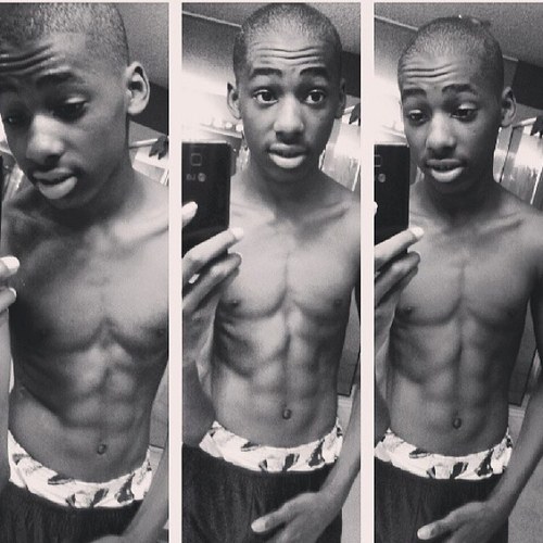 My First Account got Hacked , Bitch Im Back , Follow me & Ill Follow Back!