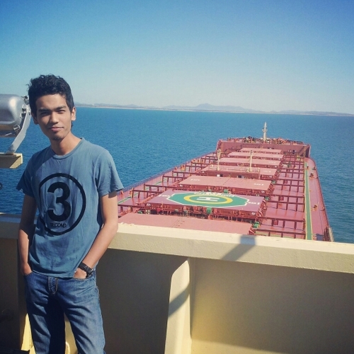 safer22dec's profile picture. there is a big difference between a seaman and a jerk..