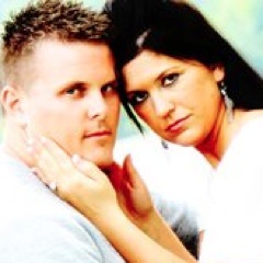 LarinPerry's profile picture. Wife. Mother.