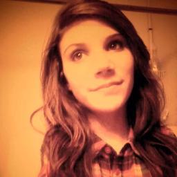 lalalaci!!!!!:D      be ur own kind of beautiful!3