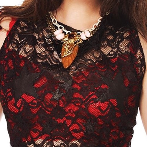 Verified Account of @Lucyhale Boobs