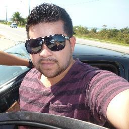 Conquiste as pessoas pelo o que você éh.. e não o que elas gostariam que você Fosse....
