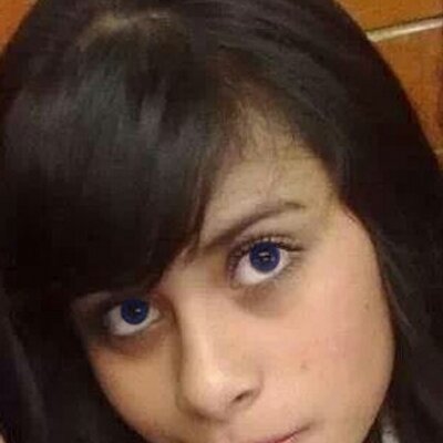 Profile Picture of Lara Uribe Alma Rosa (@larauribealmaro) on Twitter