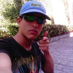 -  os bicco de fora ficca até xocado ,, $$ 
                      Vai sai da frente boladão nos ta passando  (♪♪)
