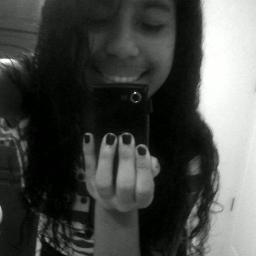 :) Fiel seguidora MAXIMO Del →  @justinbieber & @BLACKJONASPOINT ♥ ; No me conoces NO ME JUZGUES !! ; Dios apuesta a tiiii 
 (Amo a Mi Amor) @justinbieber