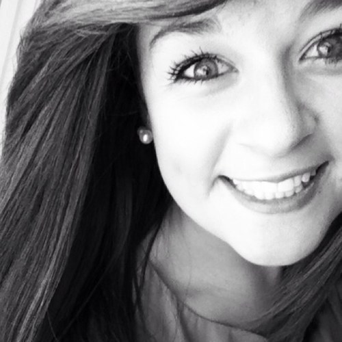 i play varsity softball and volleyball for pendleton. Jesus is my #1. WHEN IN DOUBT PRAY IT OUT