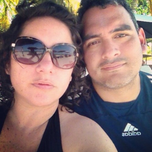 Ciudadana venezolana, esposa, madre y abogada, amante de la cultura, de la historia, de los libros, del cine, de la música y de la libertad... Dios con nosotros