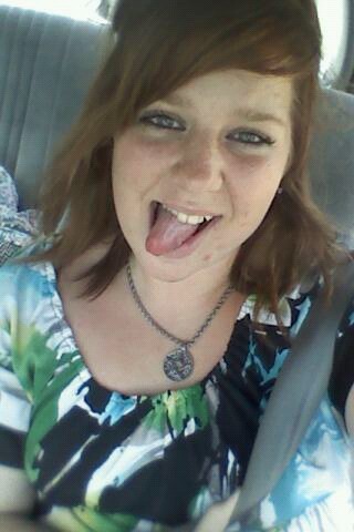 I follow back !! c; Follow me I'm funny and weirdd 3