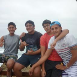 NADADOR , LICEISTA DE CORAZON , EMELEXISTA DE CORAZON , TKM NSGB , ADORO A MI CACHETONSITA :3