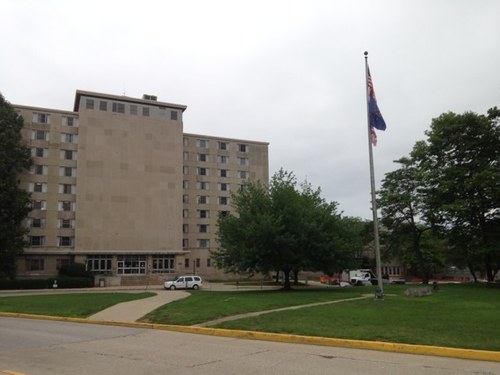 FosterQuad's profile picture. Residence center in the Northwest neighborhood of @IUBloomington @iurps #GoHoosiers #FOSTERcommunity