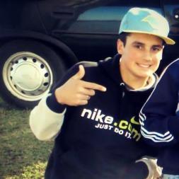 @_formigaaa  ♥
