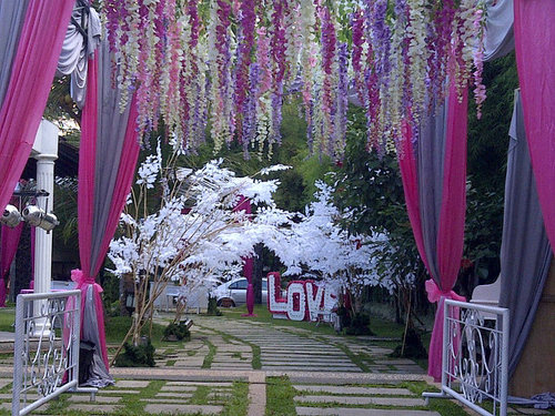 Catering & Decoration. We serve you our best. Mention us for more info guys. CP: 081 322 90 8171
