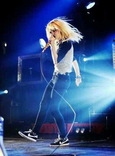 Paramore ▌▌▌/ WATIC, Fun, The Pretty Reckless, Tegan and Sara, The Summer Set...and more band ! / I saw the best band on stage the 13.06.2013 #parafamily