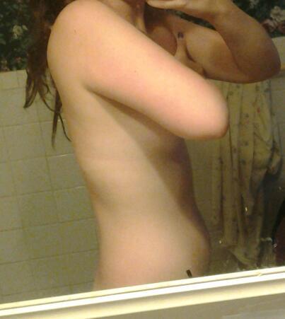 I'm 16 years old. Recovering from two bitches named ana&mia. Health&fitness is my life3 And i have an unhealthy obsession with pasta&peanut butter. AVI IS ME