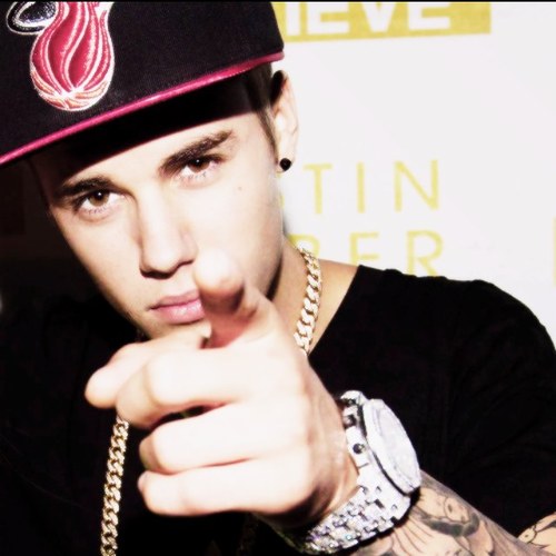 Justin bieber dance and family is my life! ✌ italians do it best!