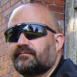 Psycholog, free artist.