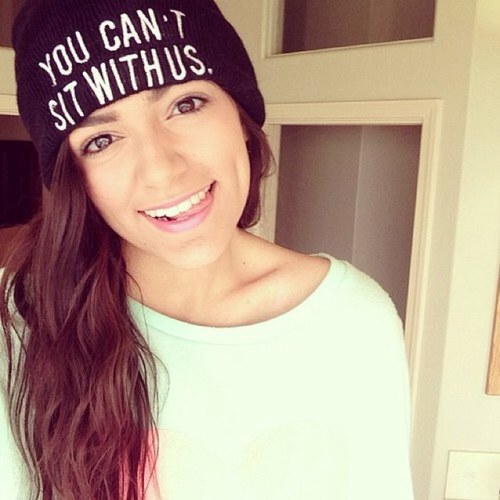 bethanymotaLAR's profile picture. Hai im bethany but you can call me Beth! Im 17 and a youtuber called Macbarbie07(: 
||single||rp||
