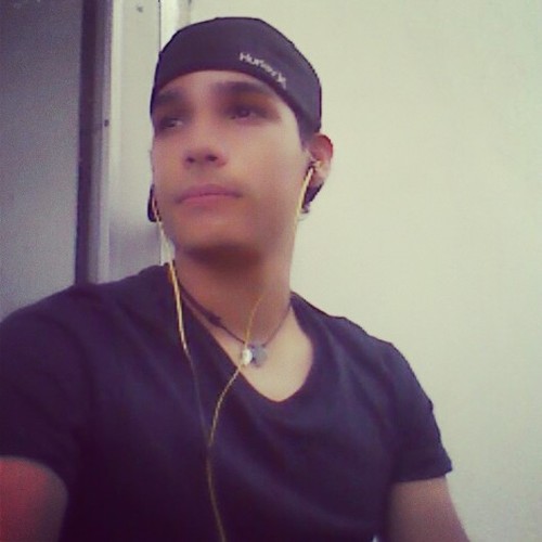 Rikrdo1112's profile picture. 