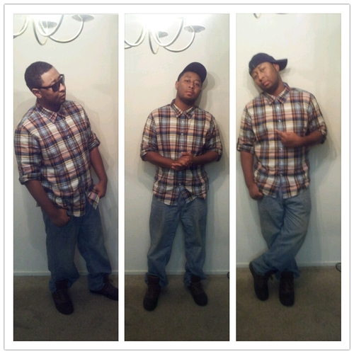 my name deon straight from nc and currently stayin n hampton va. u wanna no anything else ask d4g ent artist
